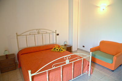 Interno camera primo piano - Casa Vacanze Alcantara, Castiglione di Sicilia, Catania, Sicilia